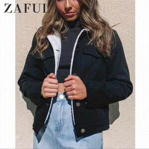 𝅺⭐️nwt ZAFUL Fuzzy Corduroy Jacket⭐️